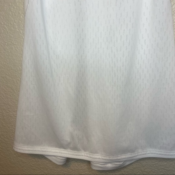 The‎ North Face White Lightweight Tank Size Medium - Picture 3 of 6